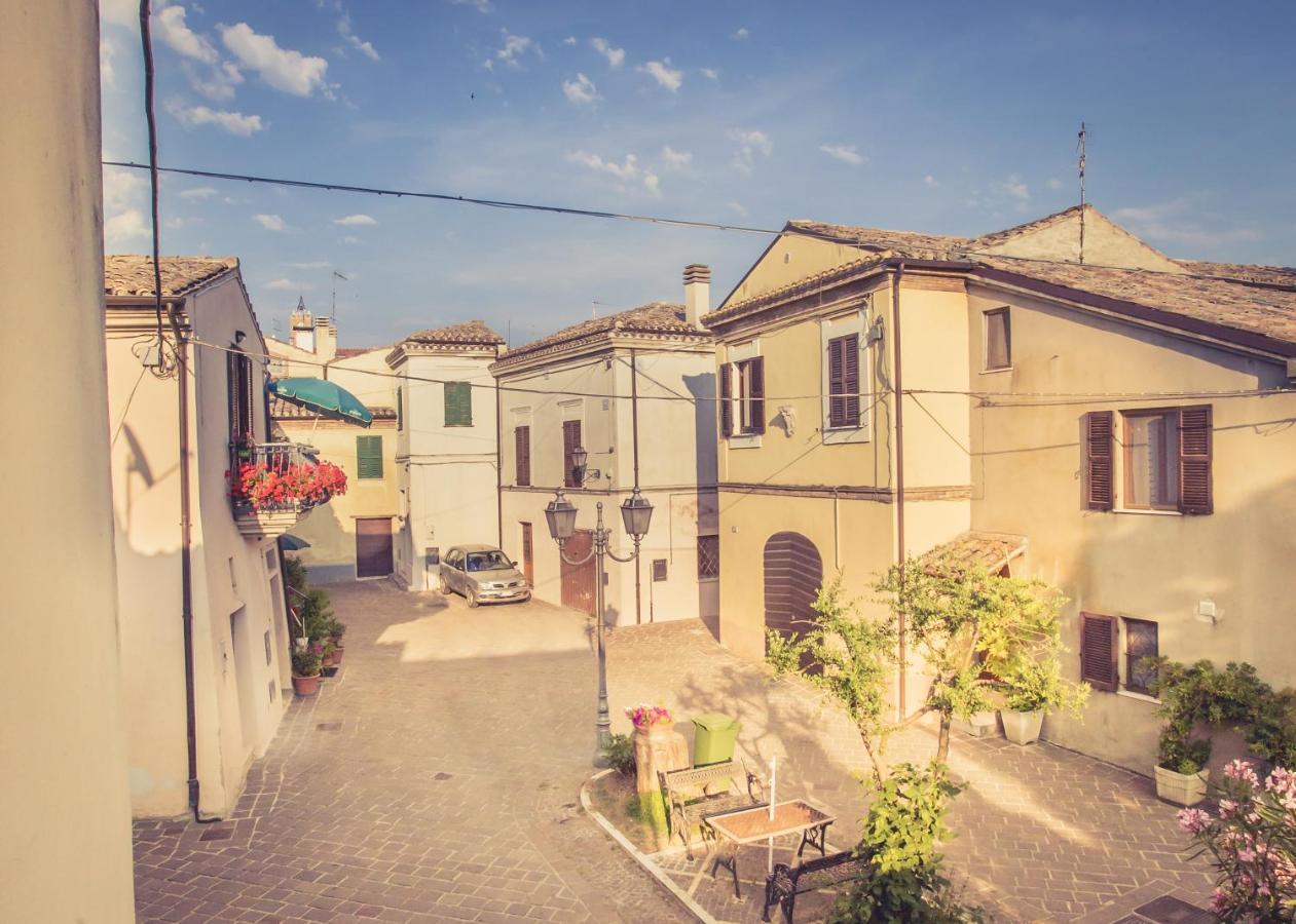 Bed and Breakfast La Finestra Sul Cortile Атри Экстерьер фото