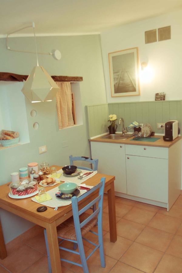 Bed and Breakfast La Finestra Sul Cortile Атри Экстерьер фото